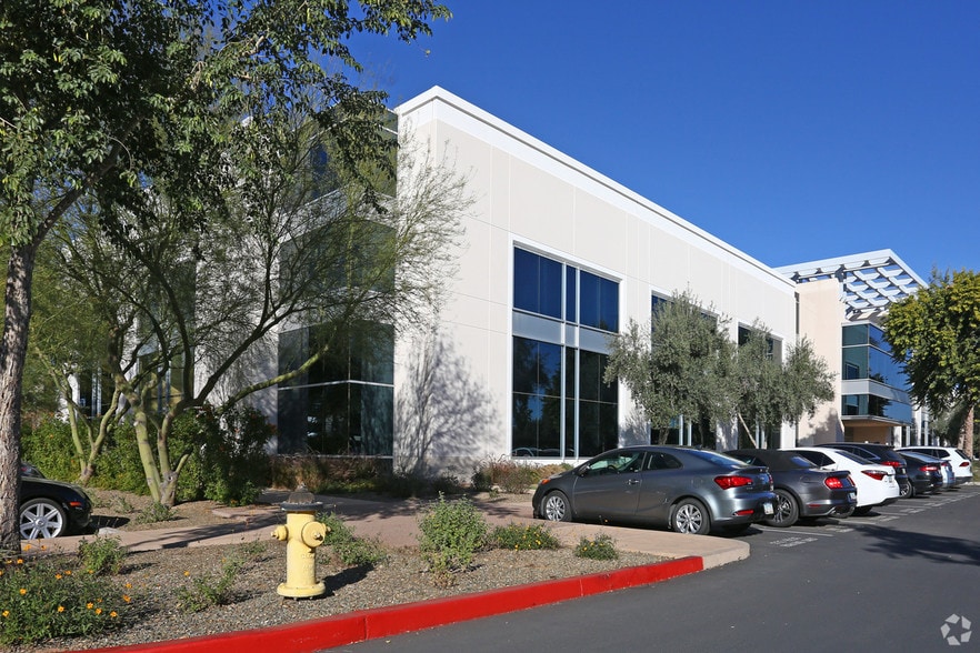 1255 S Spectrum Blvd, Chandler, AZ à vendre - Photo du bâtiment - Image 2 de 8