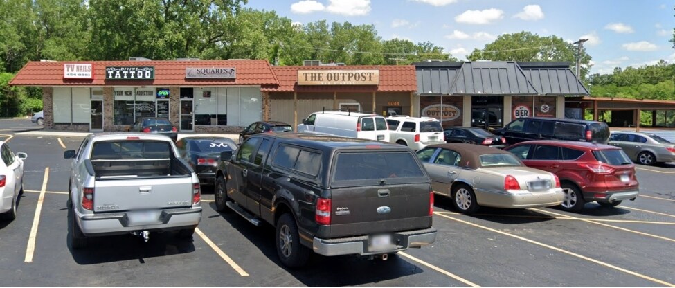 5004-5044 NE Parvin Rd, Kansas City, MO à louer - Photo du bâtiment - Image 2 de 2