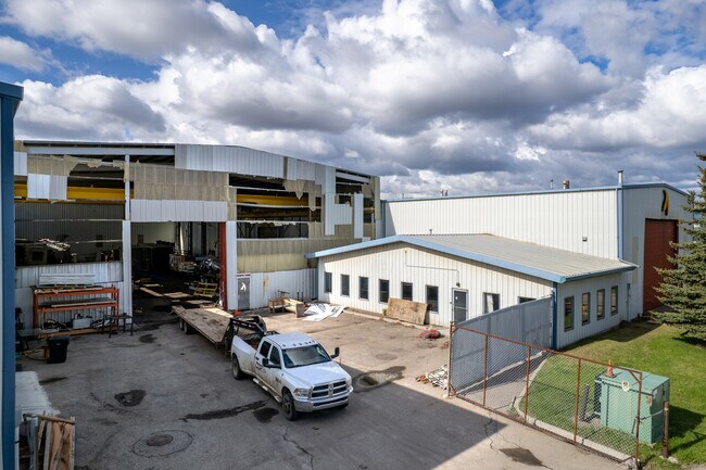 More details for 5151 74 Av SE, Calgary, AB - Industrial for Lease