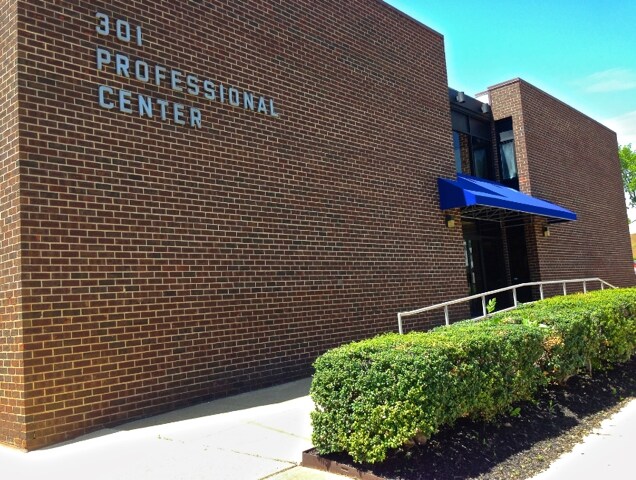 301 Old Dupont Rd, Wilmington, DE for lease Building Photo- Image 1 of 7