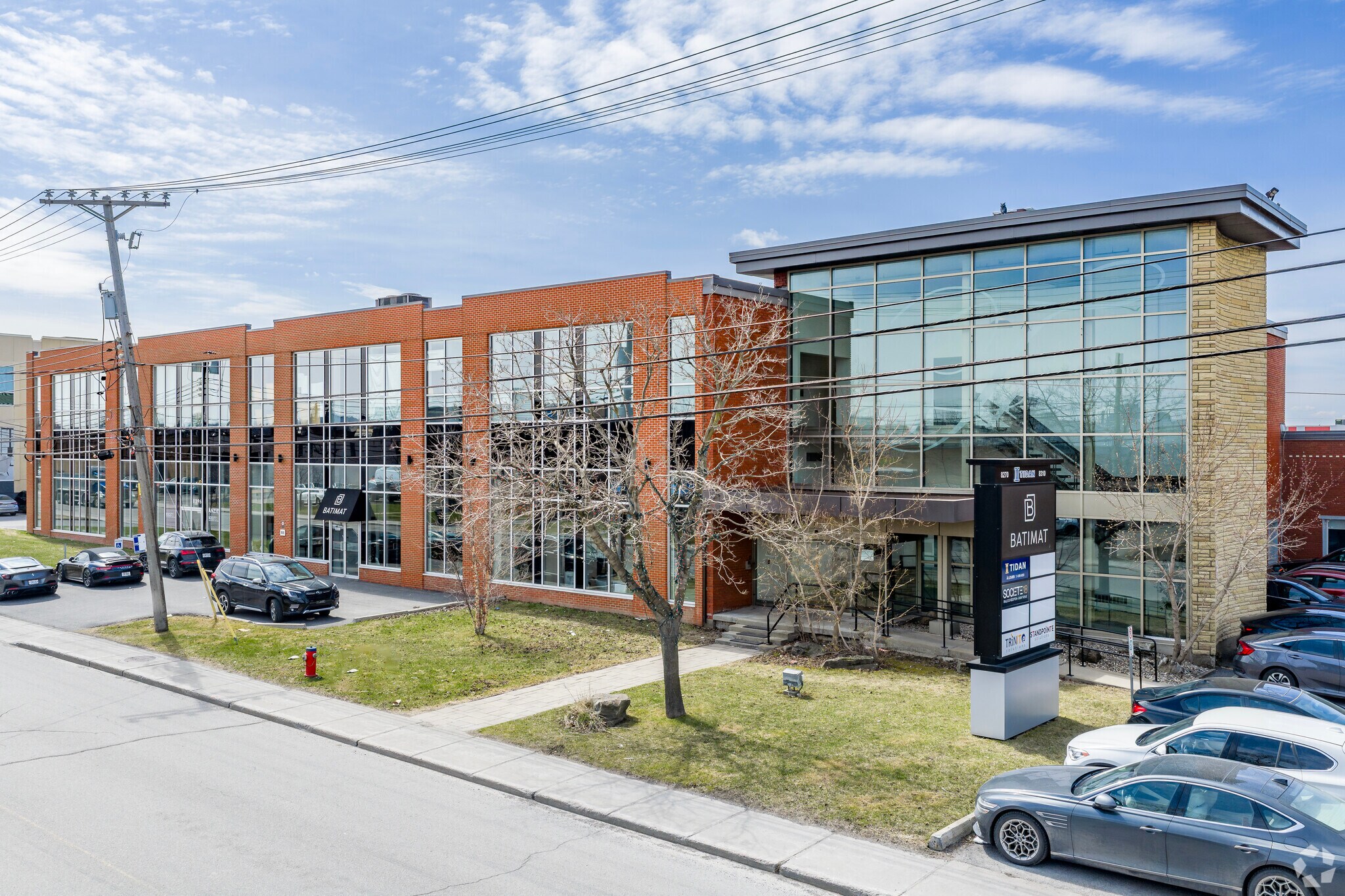 8170 Ch Montview, Mont-Royal, QC for lease Primary Photo- Image 1 of 5