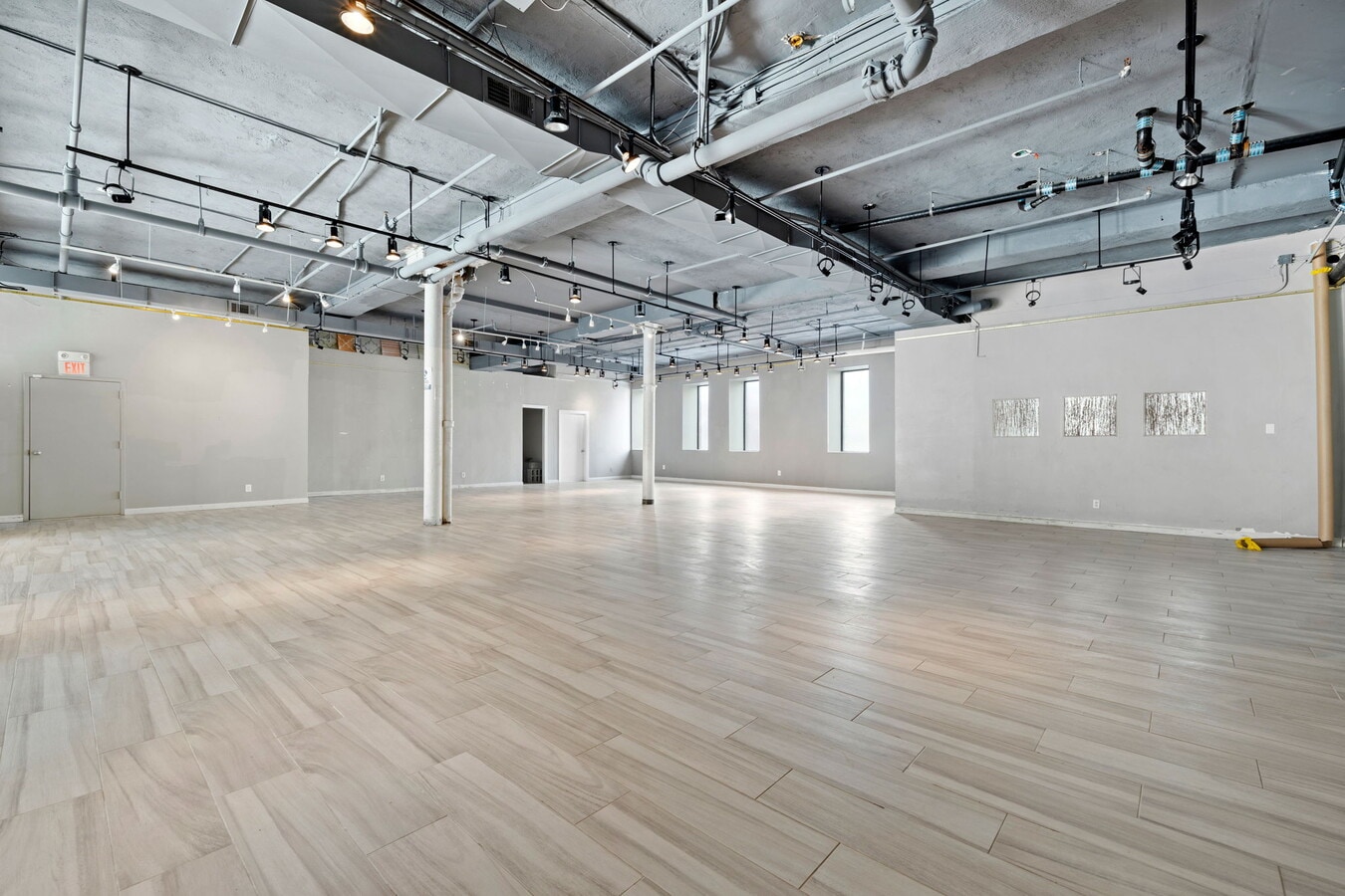 81 Boylston St, Brookline, MA 02445 - Unité B -  - Photo intérieure - Image 1 of 9