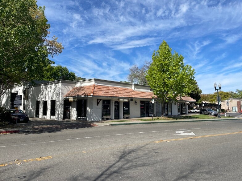 115 Railroad Ave, Danville, CA à louer - Photo du bâtiment - Image 2 de 12