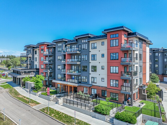 More details for 1 Goodman Dr, St. Albert, AB - Retail for Lease