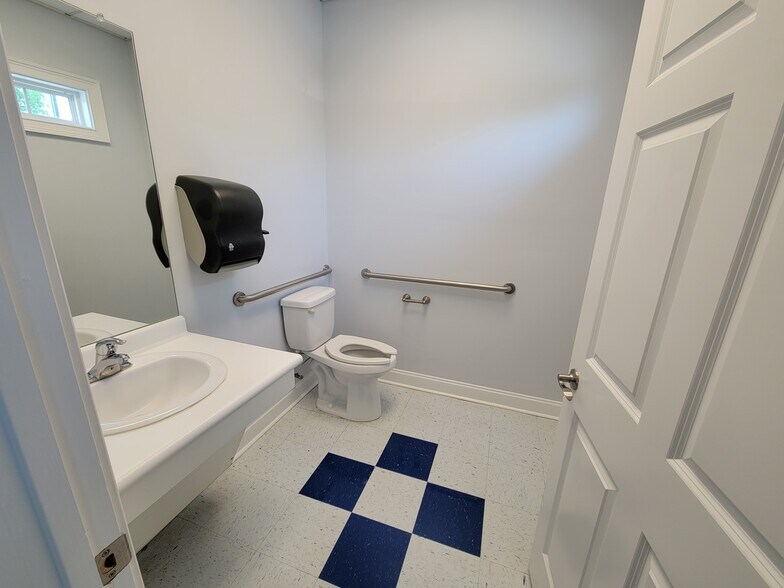 112 Hill Pond Ln, Statesboro, GA à louer - Photo intérieure - Image 3 de 6