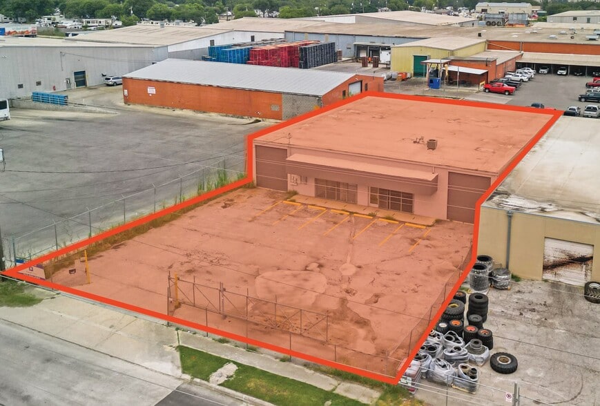 1053 Grubb St, San Antonio, TX for sale - Building Photo - Image 3 of 22