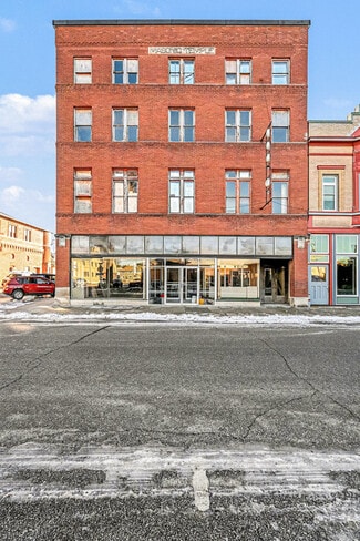 Plus de détails pour 422 E Coolbaugh St, Red Oak, IA - Commerce de détail à vendre