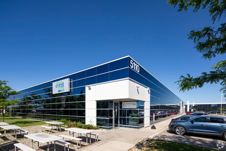 5110 Creekbank Rd, Mississauga, ON à louer - Photo du bâtiment - Image 2 de 4