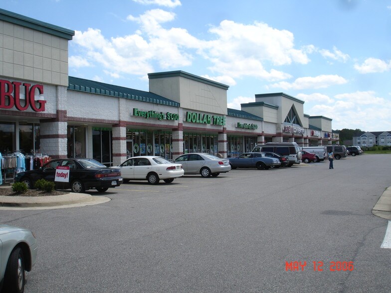 3901 Holland Rd, Virginia Beach, VA à louer - Photo du bâtiment - Image 3 de 7