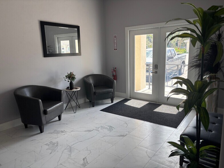 23023 Tabak Ln, Land O' Lakes, FL à louer - Photo du bâtiment - Image 2 de 6