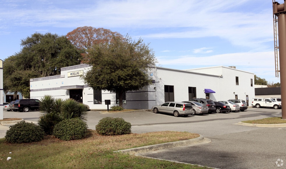 702 Mall Blvd, Savannah, GA for lease - Building Photo - Image 3 of 11