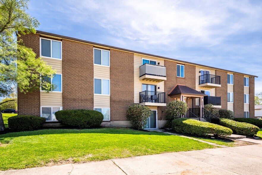 2090 Woodtrail Dr, Fairfield, OH à vendre - Photo du bâtiment - Image 3 de 16