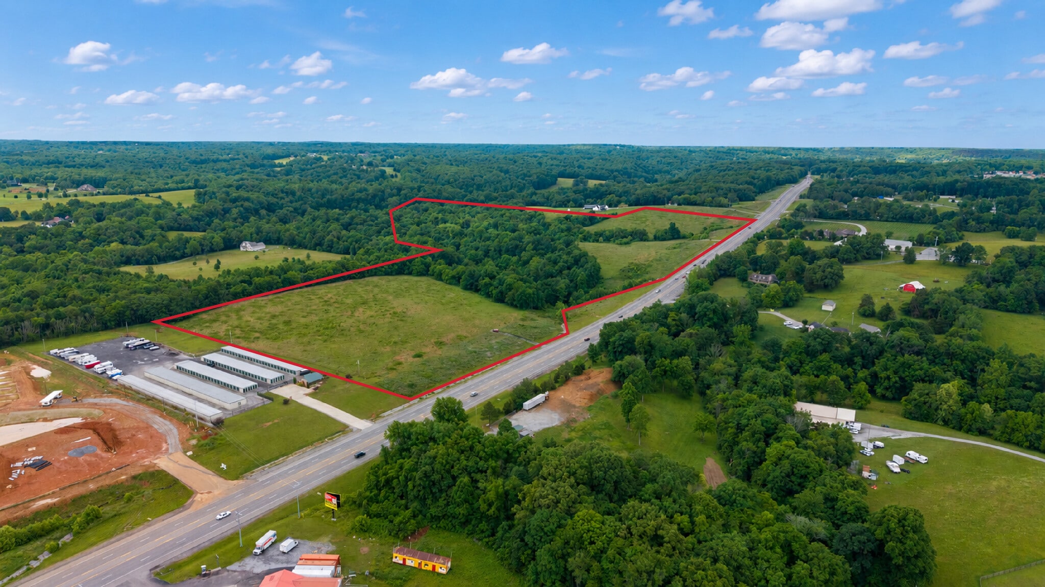 2150 Tom Austin Hwy, Greenbrier, TN à vendre Photo du bâtiment- Image 1 de 4