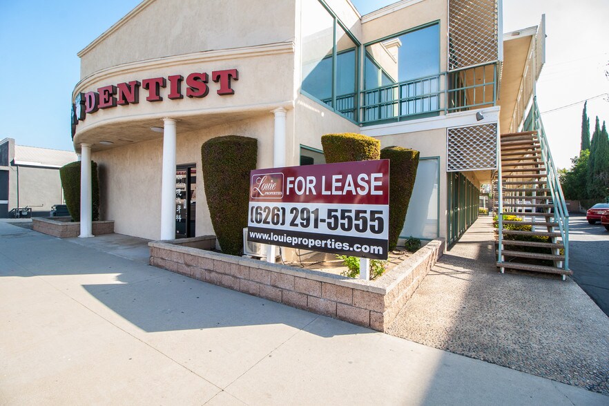 1120 S San Gabriel Blvd, San Gabriel, CA à louer - Photo du bâtiment - Image 3 de 6