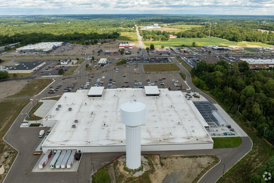 2500 W State St, Alliance, OH for sale - Aerial - Image 2 of 3