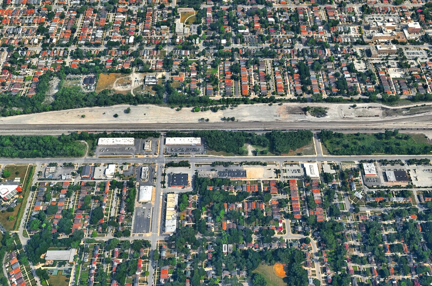 9507 Paxton ave, Chicago, IL à vendre - Photo du bâtiment - Image 3 de 5