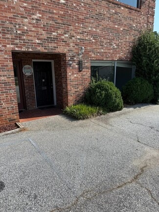 Plus de détails pour 10135-10139 Clemson Blvd, Seneca, SC - Commerce de détail à louer