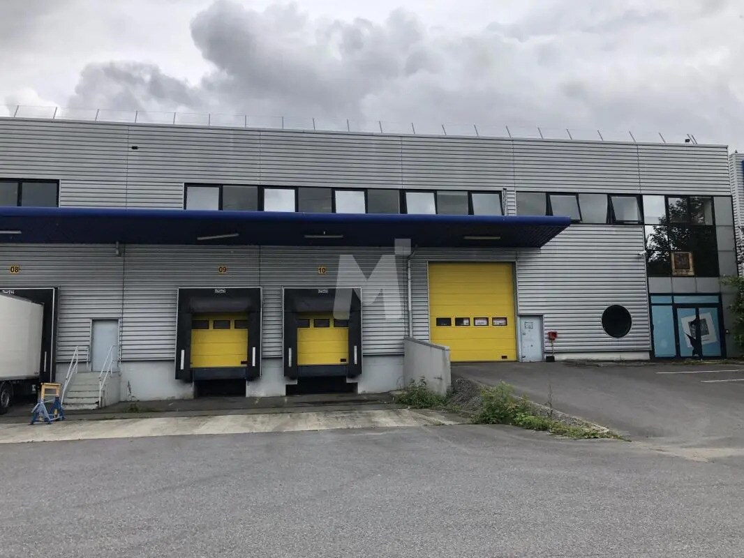 Flex dans Combs-la-Ville à louer Photo du bâtiment- Image 1 de 6