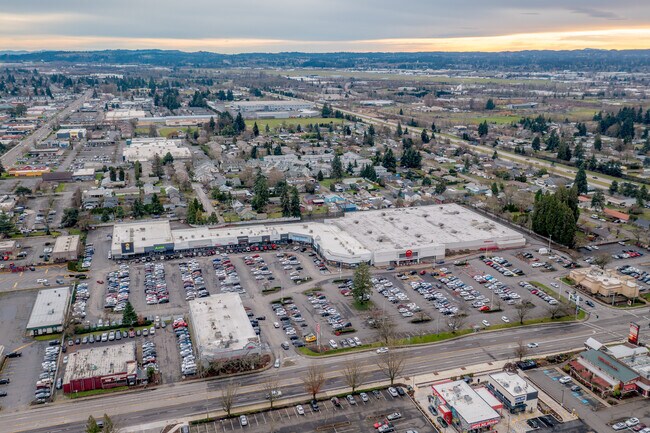 More details for 3610-3890 Center St NE, Salem, OR - Retail for Lease