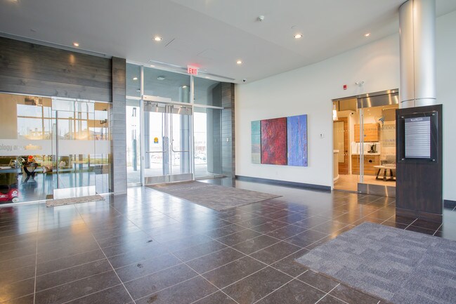 Plus de détails pour 5010 Richard Rd SW, Calgary, AB - Commerce de détail à louer