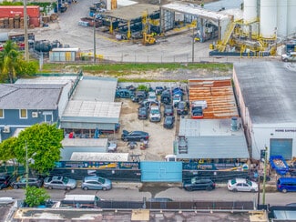 Plus de détails pour 3020 NW 23rd Ter, Miami, FL - Commerce de détail à vendre