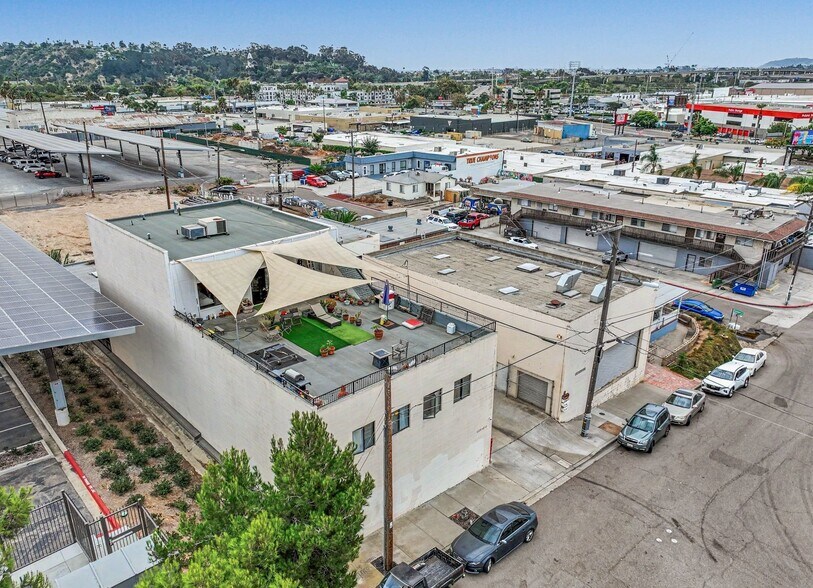 1235-1239 Cushman Ave, San Diego, CA à vendre - Photo du bâtiment - Image 1 de 55