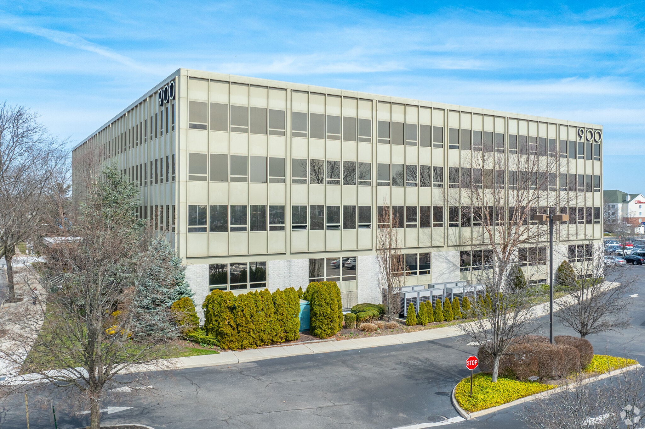900 Merchants Concourse, Westbury, NY for lease Primary Photo- Image 1 of 16