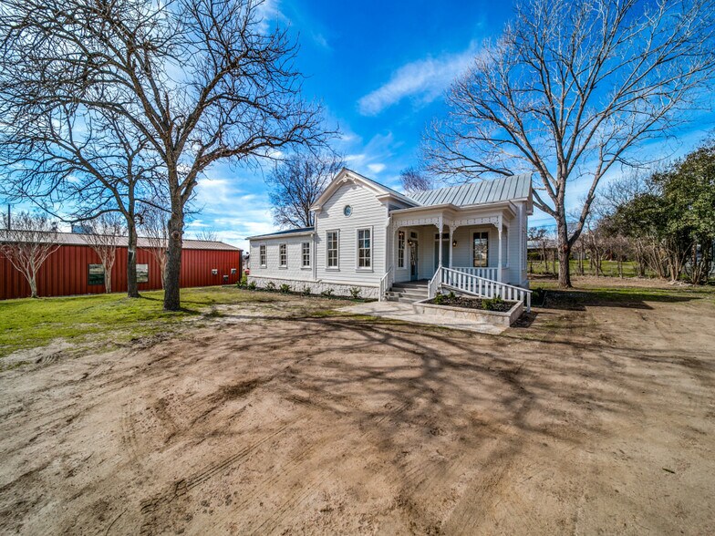 824 5a-2 High St, Comfort, TX à vendre - Photo du bâtiment - Image 2 de 26