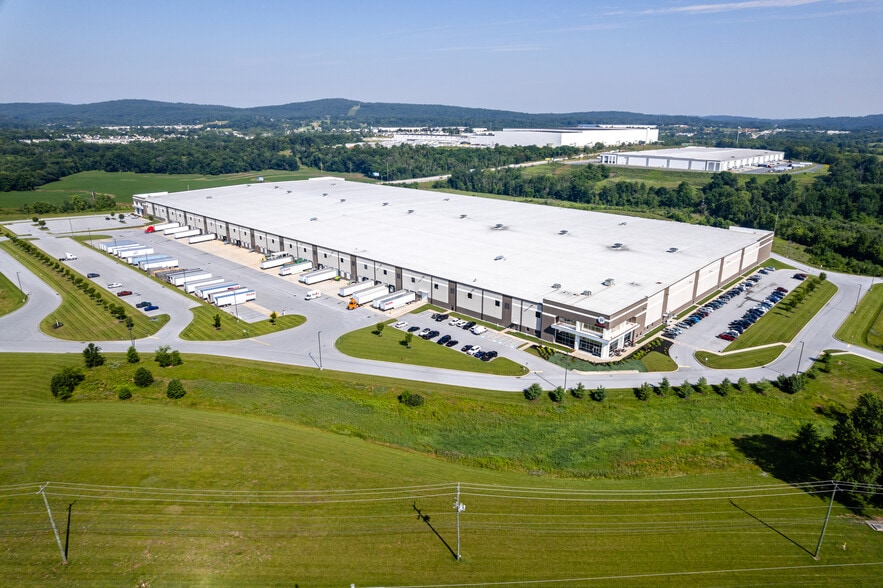 700 Canal Road Ext, York, PA for lease - Building Photo - Image 3 of 7