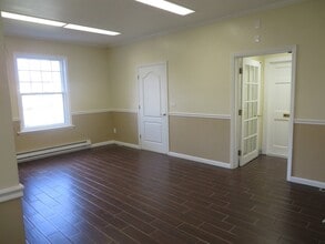 286 E Main St, Somerville, NJ for lease Interior Photo- Image 1 of 8