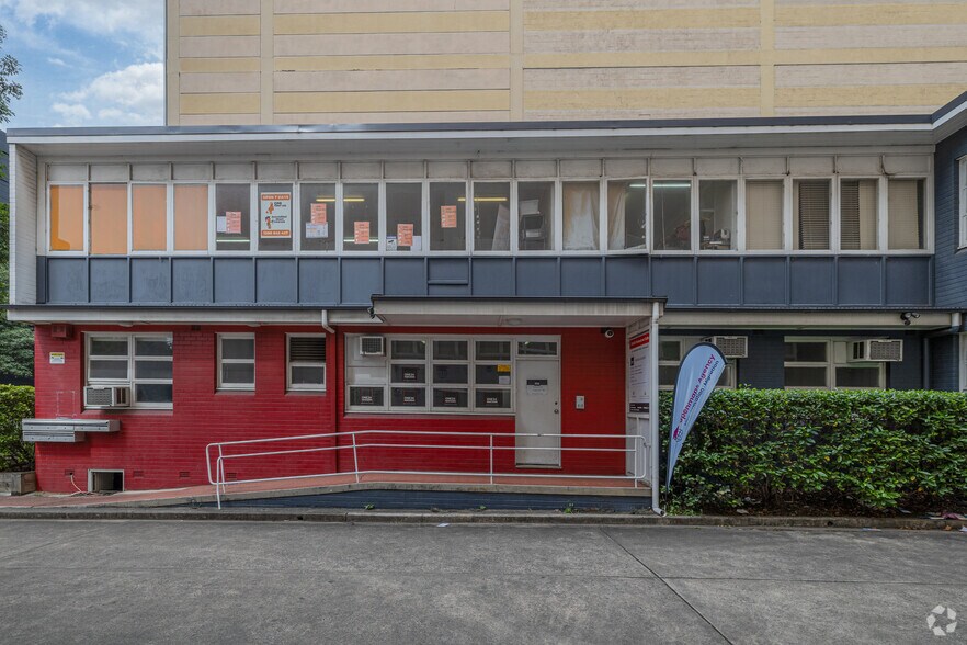 124 Marsden St, Parramatta à louer - Photo du bâtiment - Image 2 de 6
