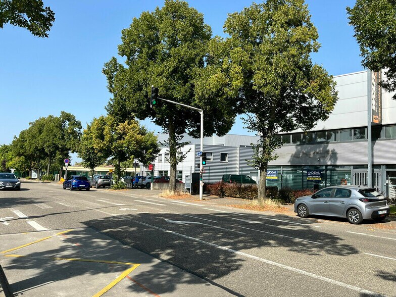 4 Rue Jean Monnet, Eckbolsheim for lease - Building Photo - Image 1 of 12