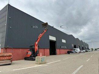 Plus de détails pour 7 Chemin De La Voute, Le Grand-Quevilly - Bureau, Industriel à louer