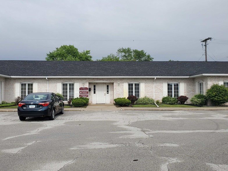 2600-2620 W Lincoln Hwy, Merrillville, IN à louer - Photo du bâtiment - Image 2 de 3