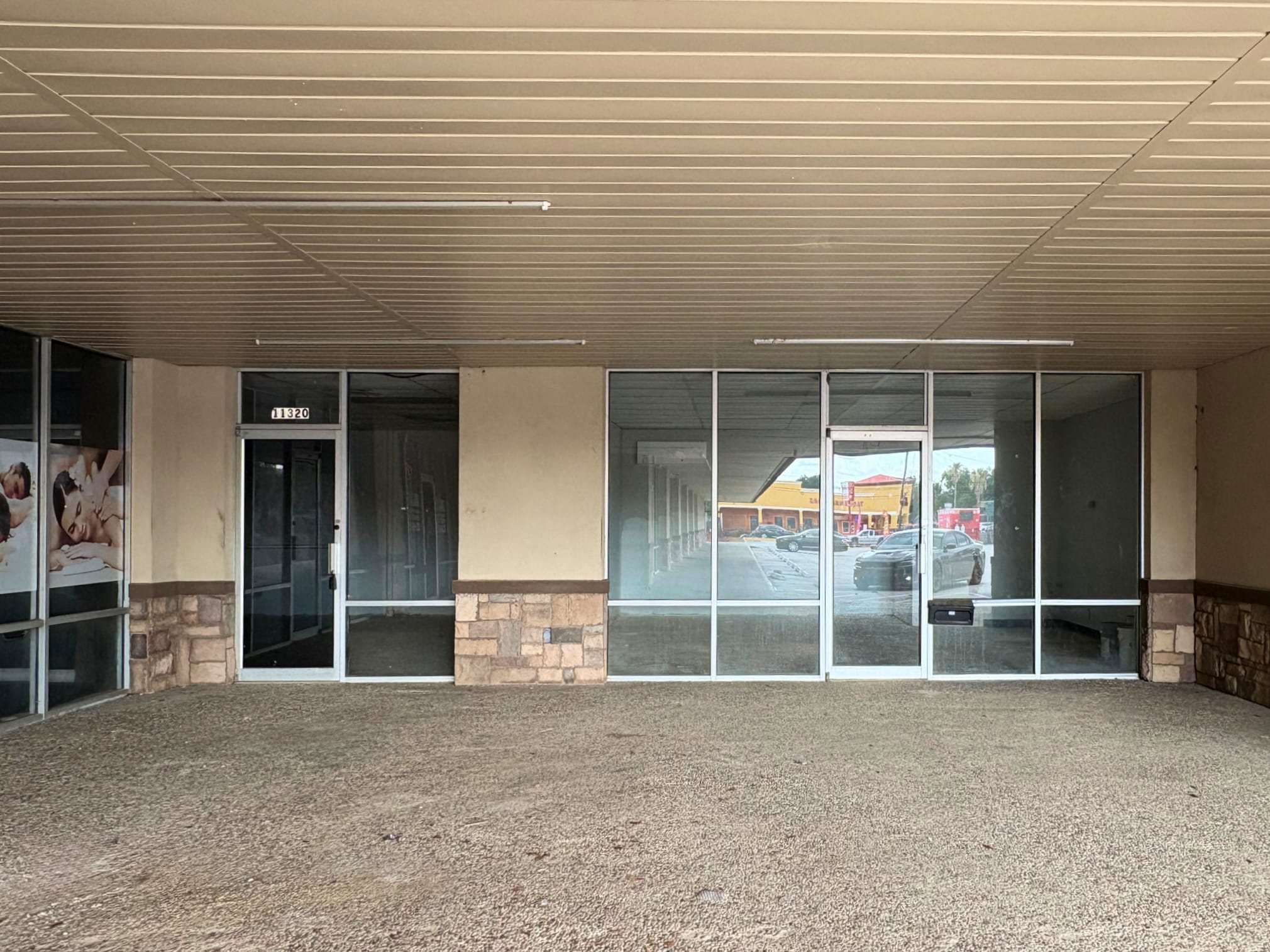 11302-11332 Huffmeister Rd, Houston, TX for lease Interior Photo- Image 1 of 1