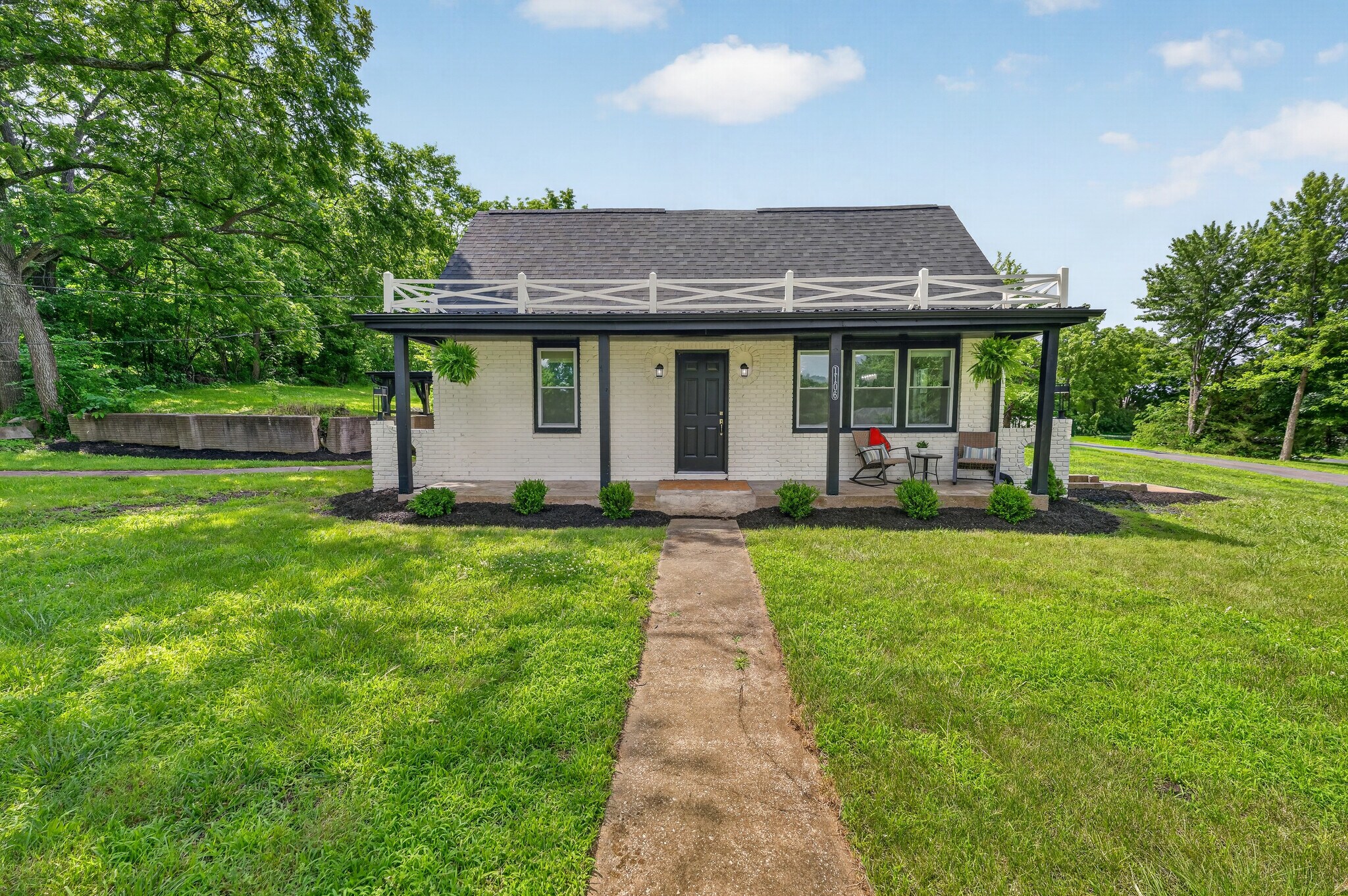 1106 College Hill St, Pleasant Hill, MO à vendre Photo principale- Image 1 de 15