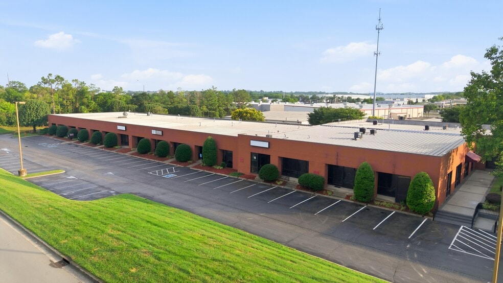 104-176 Cude Ln, Madison, TN for lease - Building Photo - Image 3 of 103
