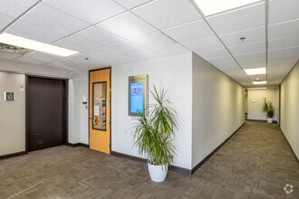 8901 Golf Rd, Des Plaines, IL for lease Interior Photo- Image 2 of 10