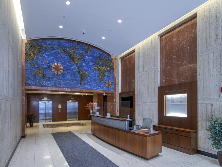 815 Second Ave, New York, NY for sale - Lobby - Image 3 of 10