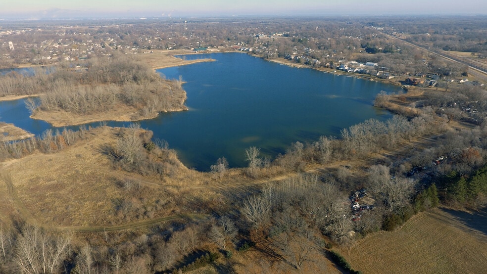 553 W Kennedy Rd, Braidwood, IL for sale - Building Photo - Image 3 of 3