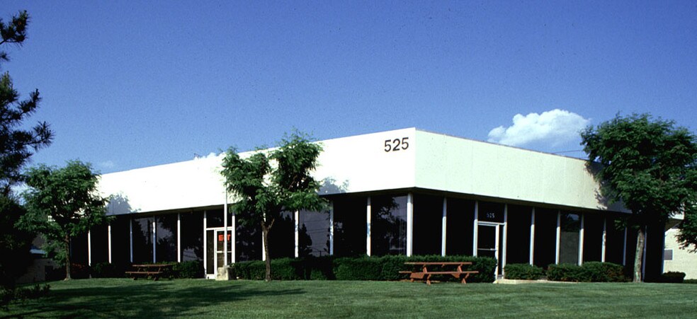 525 Executive Blvd, Elmsford, NY à louer - Photo du bâtiment - Image 2 de 5