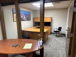 355 Settlers Dr, Holland, MI for lease Interior Photo- Image 2 of 4