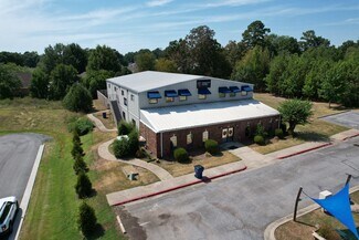 Plus de détails pour 2 Country Club Cir, Maumelle, AR - Bureau à vendre