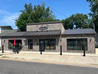 More details for 115 E Whiteside St, Columbia, IL - Office for Sale