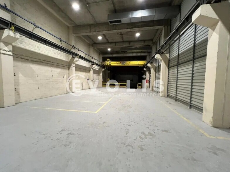 Flex dans Bagnolet à louer - Photo du bâtiment - Image 3 de 6