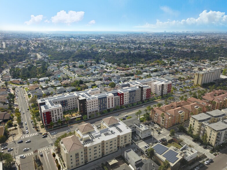 5757 Montezuma Rd, San Diego, CA à louer - Aérien - Image 2 de 3