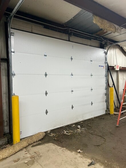 1026 Mitchell Blvd, Springfield, OH for sale - Building Photo - Image 3 of 8