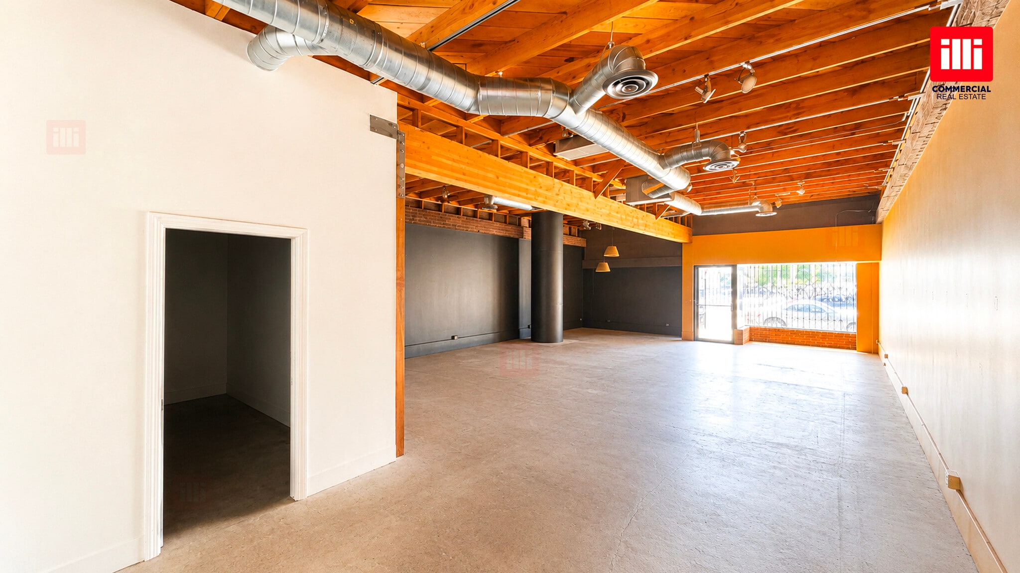 5244-5248 Van Nuys Blvd, Sherman Oaks, CA for lease Interior Photo- Image 1 of 3