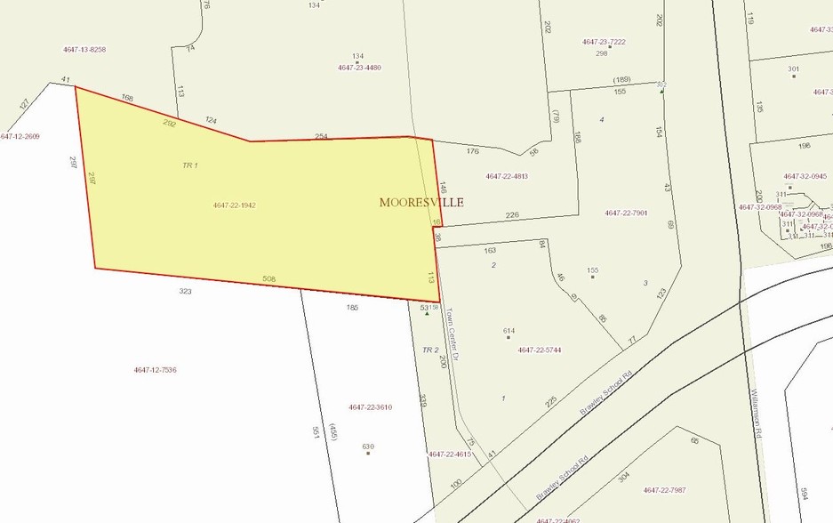 Two Lots at Town Center & Singleton Rd portfolio of 2 properties for sale on LoopNet.ca - Primary Photo - Image 2 of 11