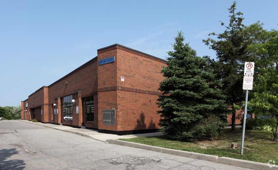 286 Attwell Dr, Toronto, ON for lease - Building Photo - Image 2 of 2
